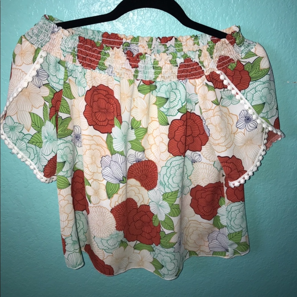 Off the shoulder flower print shirt